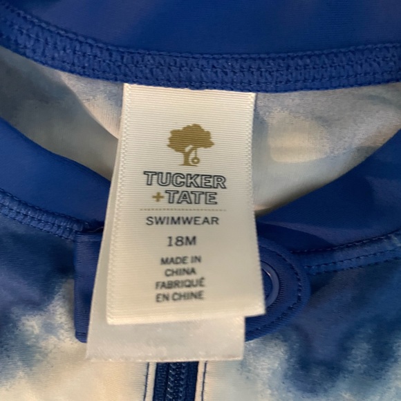 Tucker + Tate 18 month rash guard - Picture 2 of 3